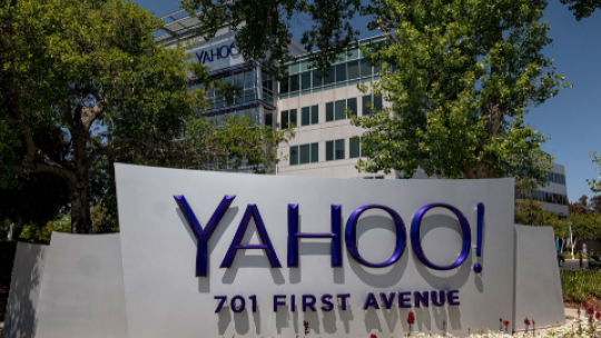 Internet trailblazers Yahoo and AOL are sold again, for $5 Billion