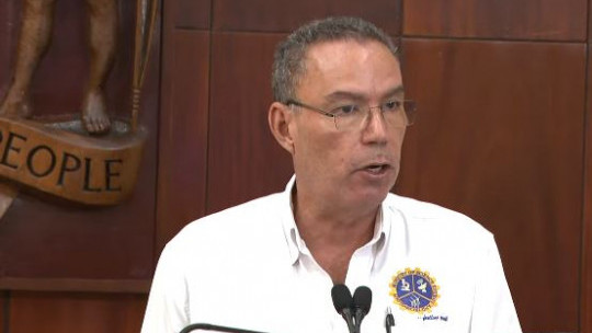 Transport Minister, Buju Banton clash over alleged theft of relief items