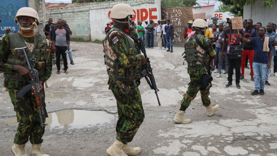 More than 200 Kenyan police officers return home from Haiti