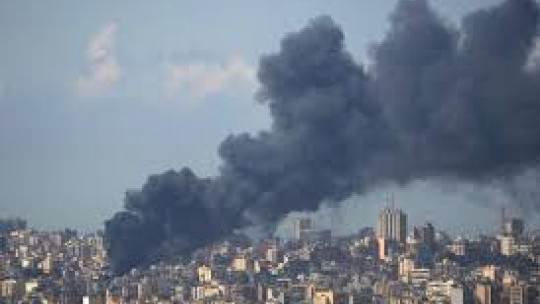 Israel carries out wave of air strikes across Lebanon