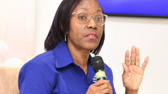 Jamaicans urged to cut spending, consolidate debts