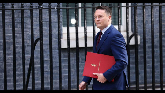 Britain's health secretary resigns citing lack of confidence in PM Starmer